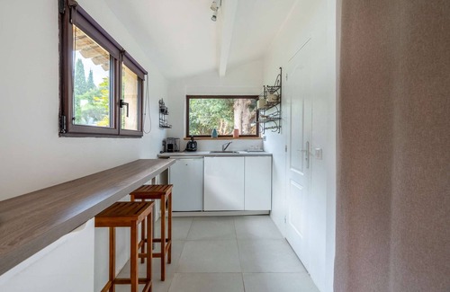 Cabannes House | Alpilles – Ideal for family holidays – Sleeps 16