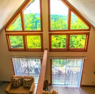 Helen Hotel | Alpine Crest Resort