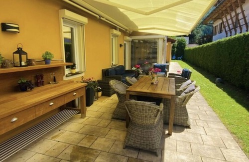 Garmisch-Partenkirchen Villa | Alpine Escape Ferienhaus mit Bergblick