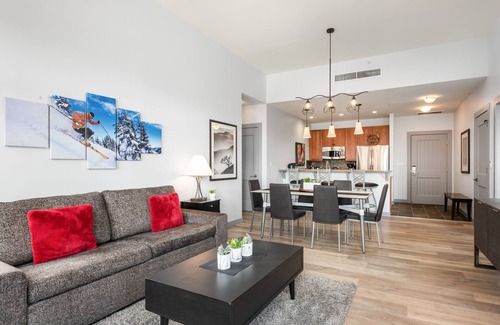 Snowmass Village Condo | Alpine Elegance: Premier Lodging in Snowmass