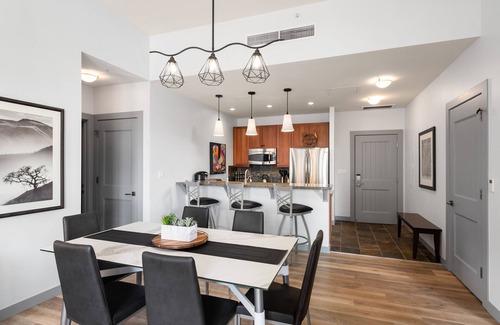 Snowmass Village Condo | Alpine Elegance: Premier Lodging in Snowmass