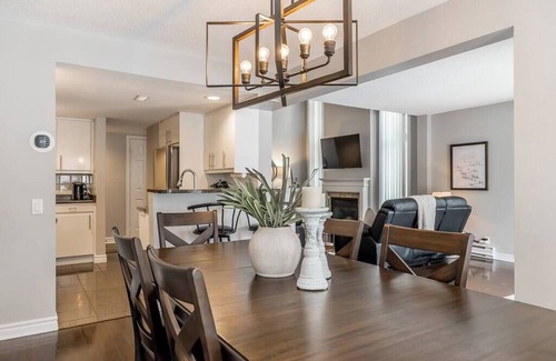 The Blue Mountains Condo | Alpine Hideaway - Walk to Blue Mountain!