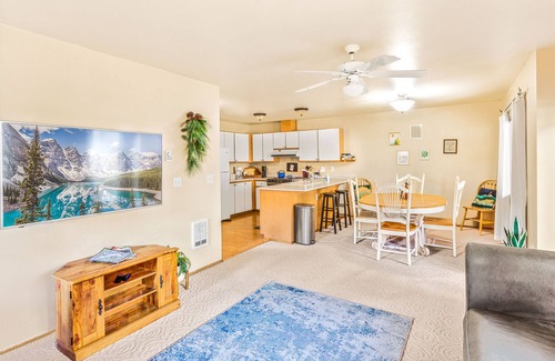 Downtown Leavenworth Condo | Alpine Oasis in Leavenworth - Family Fun!