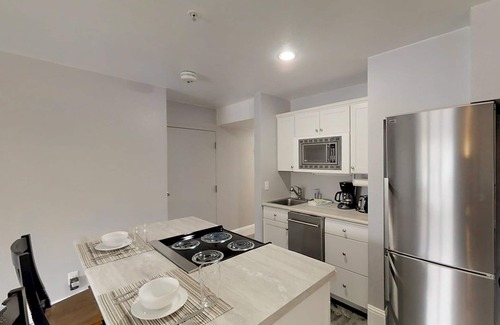 Mountain Village Apartment | Alpine ski-in/out condo - walk to Mountain Village