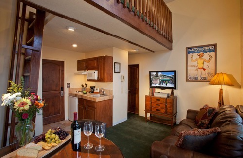 Taos Ski Valley Apartment | Alpine Village Suites