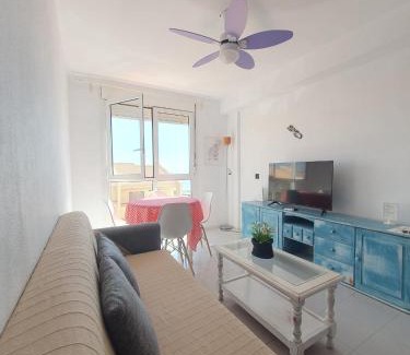 El Medano Apartment | Alquilaencanarias-Medano, Cabezo beach, sea views!