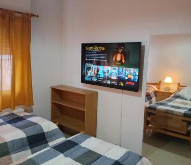 Neuquen Apartment | Alquiler Familiar, Depto 2 dormitorios, SE PAGA AL LLEGAR, ANTES NO, en planta baja