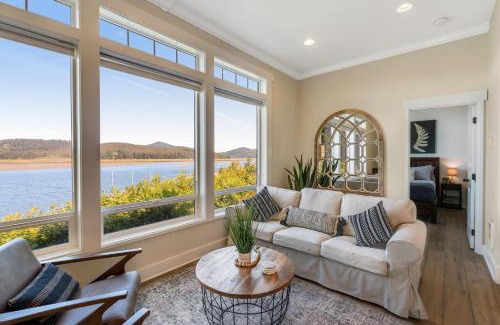 Waldport House | Alsea Bay Retreat