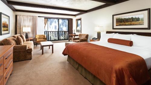 Salt Lake Mountain Resorts Cabin | Alta's Rustler Lodge