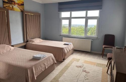 Arnavutkoy Apartment | ALTAY Airport SUİT