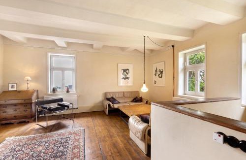 Huttenrode Apartment | Altes Pfarrhaus - Wohnung Farbwelt