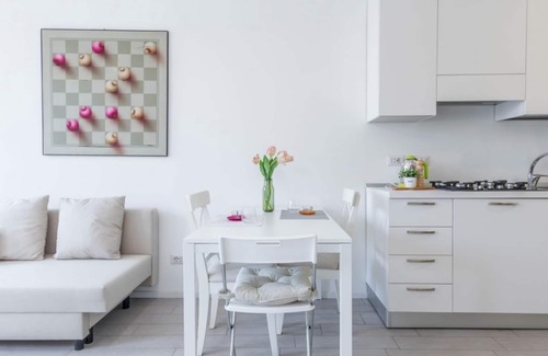 Porta Vittoria Apartment | ALTIDO Bright Studio for 3 near Porta Romana and IED