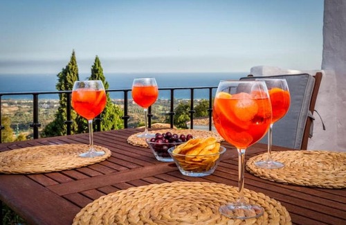 Centro Apartment | Altos de Marbella - Vistas, terraza