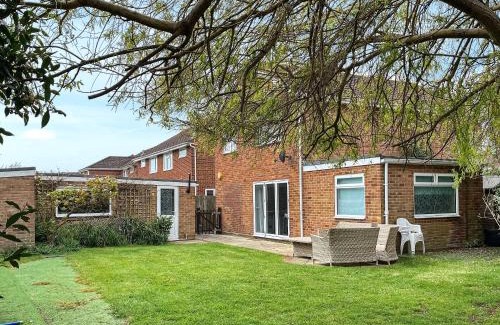 Gosport House | Alverstoke Seaside Cottage