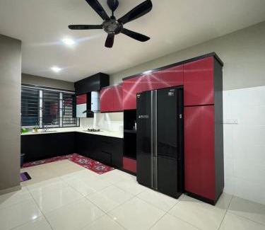 Kluang House | Alyssa Sofea Homestay Kluang