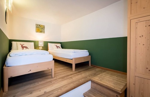 Brunico House | Am Schloss Guest House
