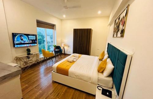 Gurugram Hotel | Amahi Inn I Signature Towers