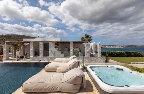 Paros Villa | Amalgam Homes Paros - Agia Thalassa - Beachfront Private Pool Villa