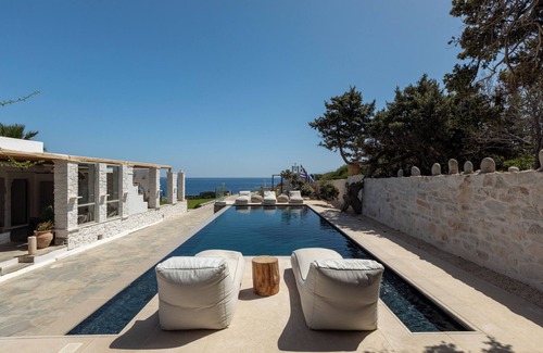 Paros Villa | Amalgam Homes Paros - Agia Thalassa - Beachfront Private Pool Villa