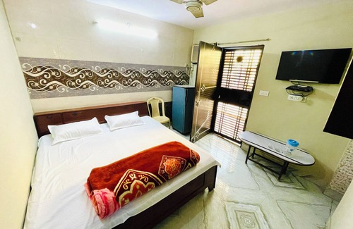 Rohini Hotel | Aman Residency
