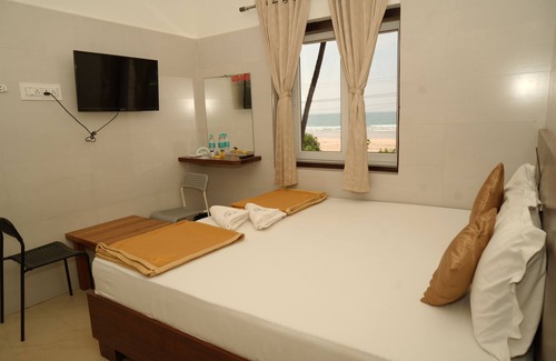 Mavalli Hotel | Amani Beach Homestay