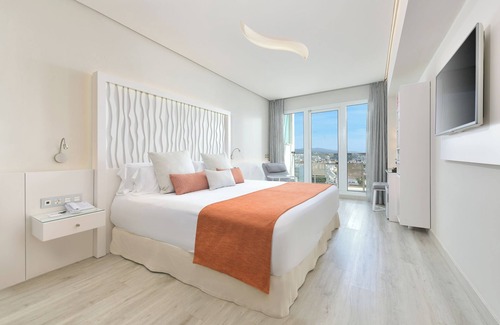 Marbella City Centre Hotel | Amàre Beach Hotel Marbella - Adults Recommended