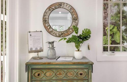 Captiva House | Amarelo Sol home