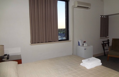 Dubbo Hotel | Amaroo Hotel Dubbo