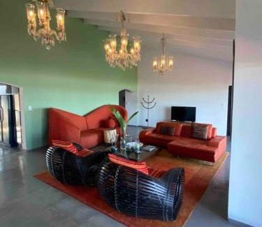 Trafalgar House | Amasundu Beach House Trafalgar