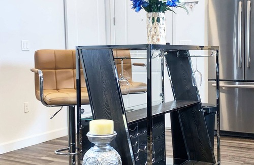 Enterprise Apartment | Amazing 1 BR/1 BA Corporate Housing Apt