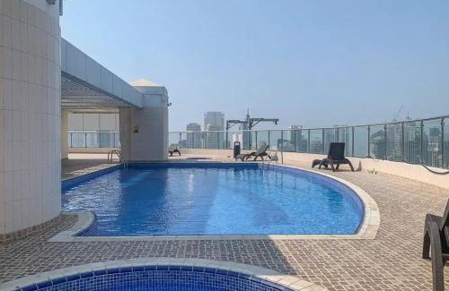 Jumeirah Lake Towers Apartment | Amazing 1br located in the heart of Dubai,JLT