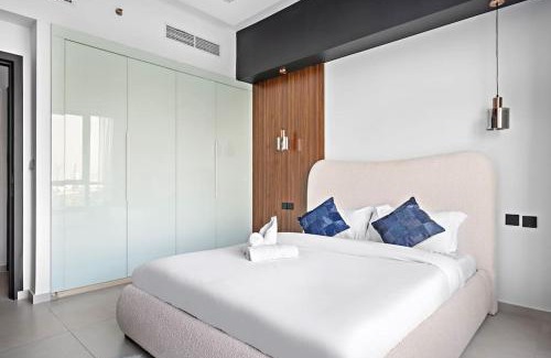Jumeirah Lake Towers Apartment | Amazing 1br located in the heart of Dubai,JLT