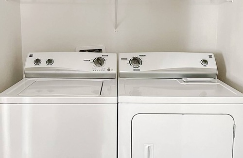 Stillwater Apartment | Amazing 2BD/2.5BA + Gym - Stillwater