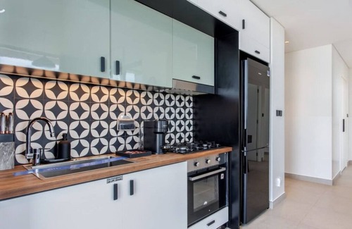 Dubai Apartment | Amazing 2BR in Collective 2