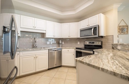 Orange Beach Condo | Amazing 3 bedroom/3 bath Waterfront Condo with Lazy River and Pools!