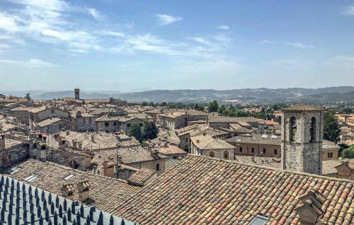 Monteluiano Apartment | Amazing Apartment In Gubbio With Wifi