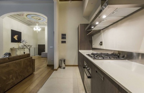 Duomo Apartment | Amazing art loft close to Brunelleschi