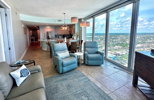 Gulf Shores Condo | AMAZING BEACHFRONT VIEWS FROM 22nd FLOOR - FALL DATES AVAILABLE