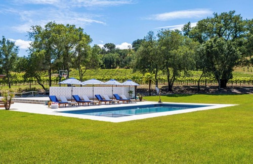 Tamalpais-Homestead Valley House | Amazing Brand New Sonoma Estate With True Indoor/Outdoor California Lux Living