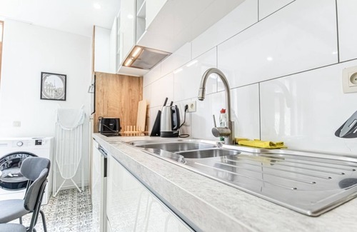 Ghent City Centre Apartment | Amazing Canal-Side Apartment in the Heart of Gent