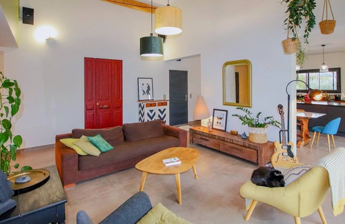 Villeneuve-les-Avignon House | Amazing home in Villeneuve les Avignon