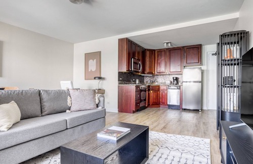 Gold Coast Apartment | Amazing Gold Coast 1BR w/Doorman & Gym, 2 blocks to L, by Blueground