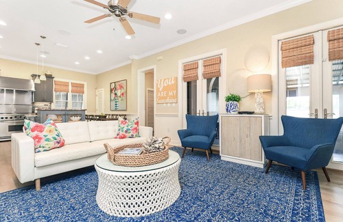 Rosemary Beach House | AMAZING GRACE COTTAGE in Rosemary Beach w/PRIVATE POOL, large parking driveway.