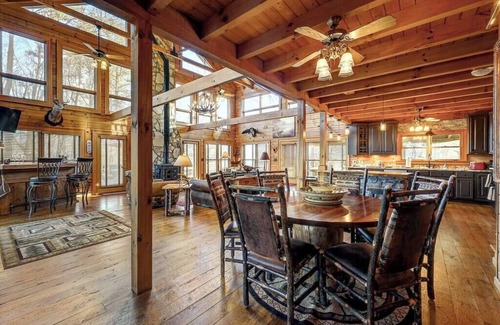 Blue Ridge Cabin | Amazing Grand Mountain Cabin, best in Blue Ridge!