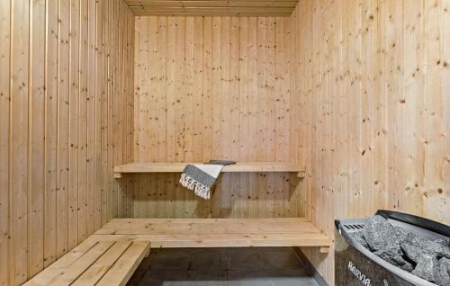 Bratten Strand House | Amazing Home In Jerup With Sauna