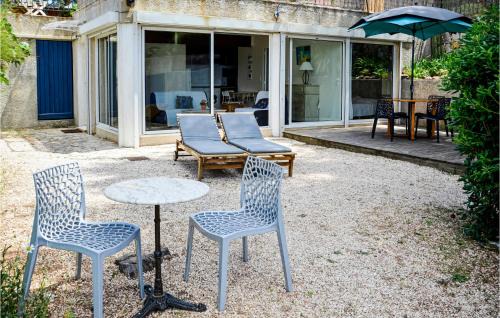 Le Pradet House | Amazing Home In Le Pradet With Kitchen