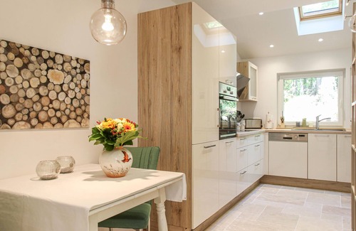 Nideggen House | Amazing home in Nideggen with WiFi