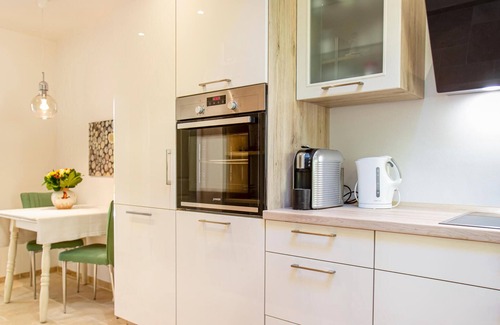 Nideggen House | Amazing home in Nideggen with WiFi