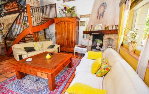 Orgon House | Amazing Home In Orgon