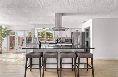 Richardson House | Amazing Home with Private Heated Pool and Game Room Great Location!